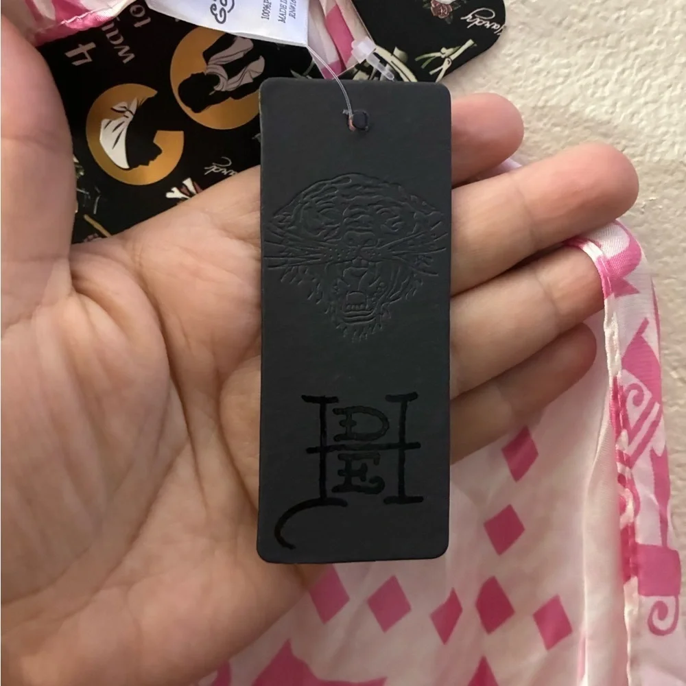 Ed Hardy ▪️nwt ▪️color
